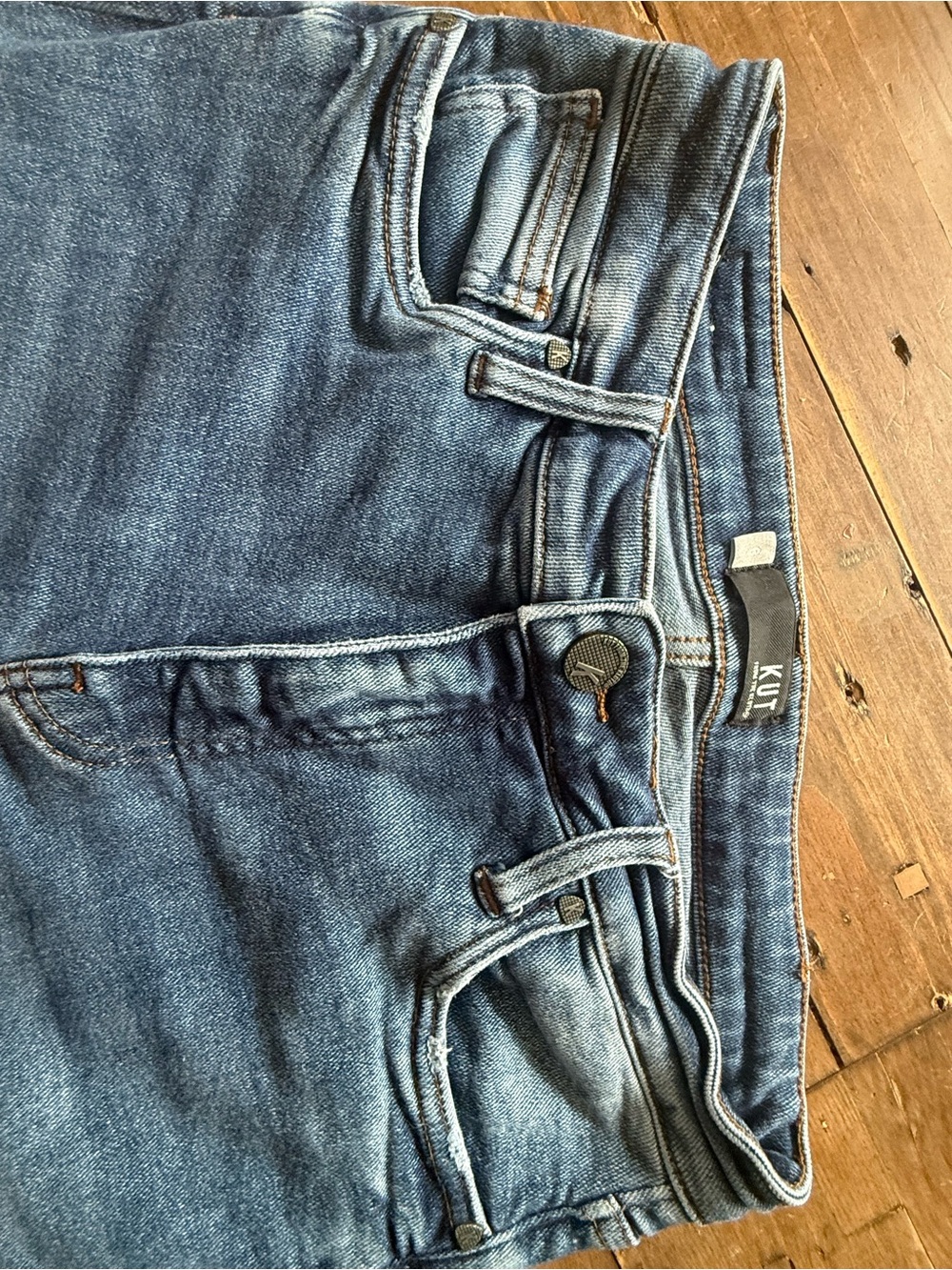 Kut from the Kloth Blue Cropped Ankle Jeans